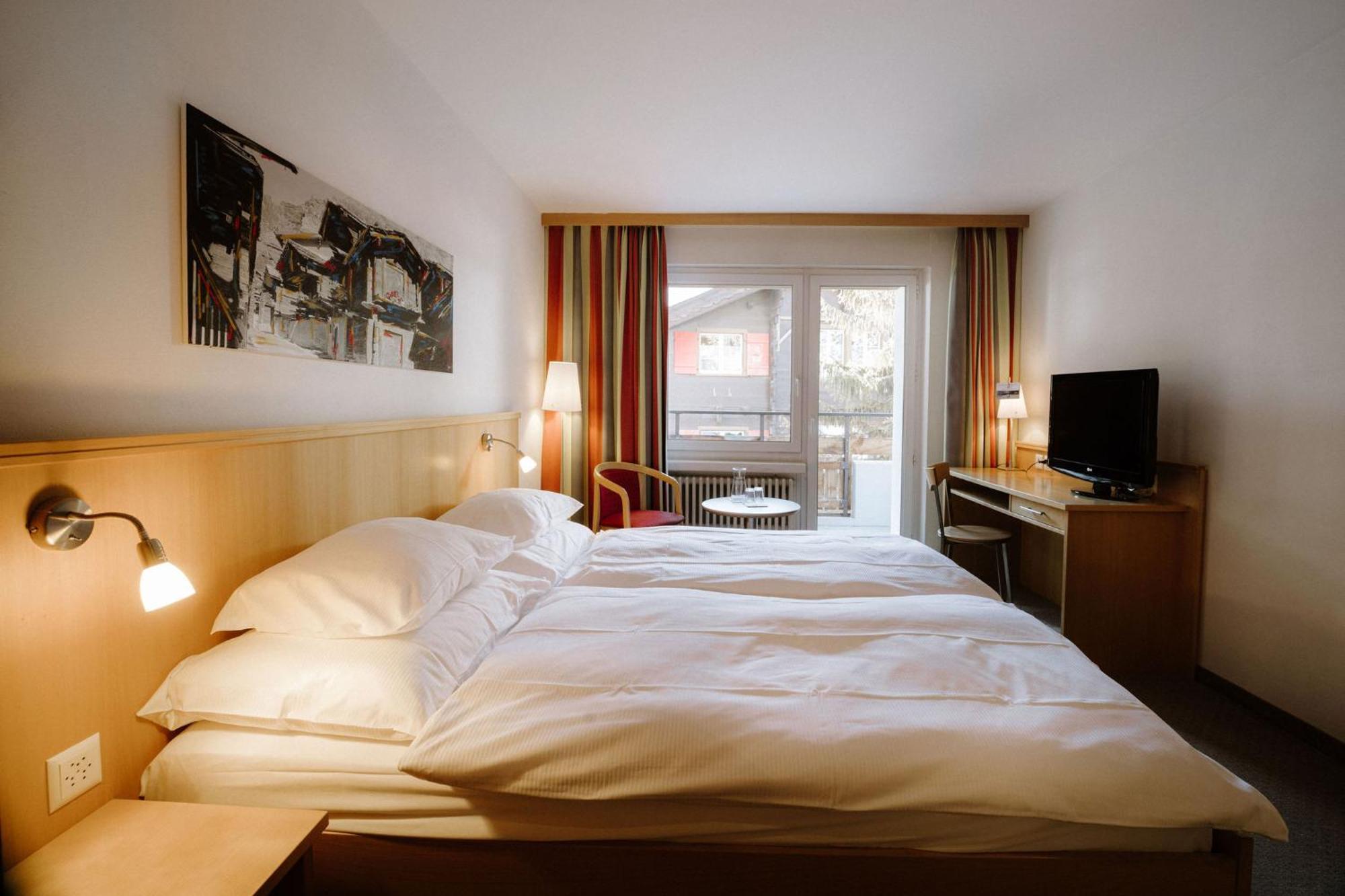 Alpine Perren Hotel 3*