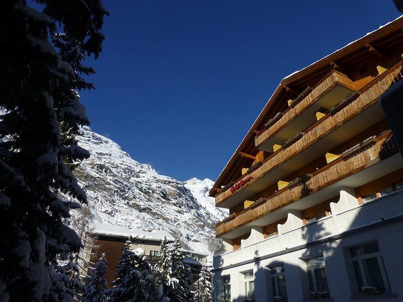 Hotel Alpine Perren